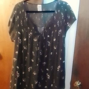 Olive green floral t-shirt